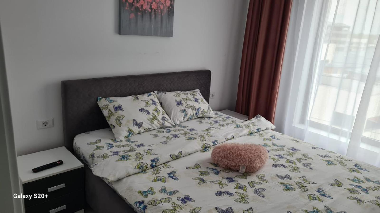 Apartament Lucian Apartment Ramnicu Valcea Exterior photo